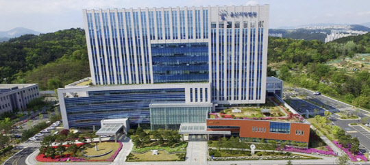 울산시 남구 소재 울산지방법원 전경. 울산지방법원 홈페이지 캡쳐
